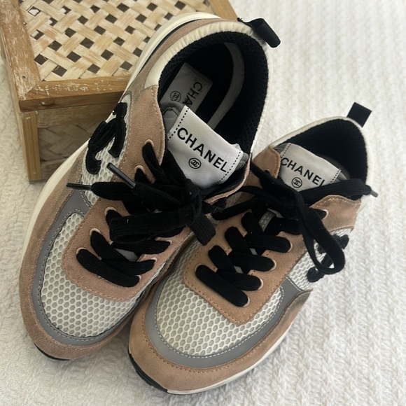 CHANEL Mesh Suede Calfskin Grained Calfskin Womens CC Sneakers Pink - Picture 4 of 14